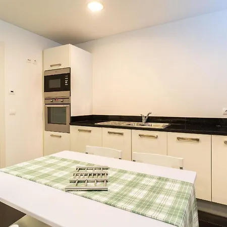 Ferienwohnung Fuer 6 Personen Ca 200 Qm In So Martinho, Madeira Und Umgebung *
